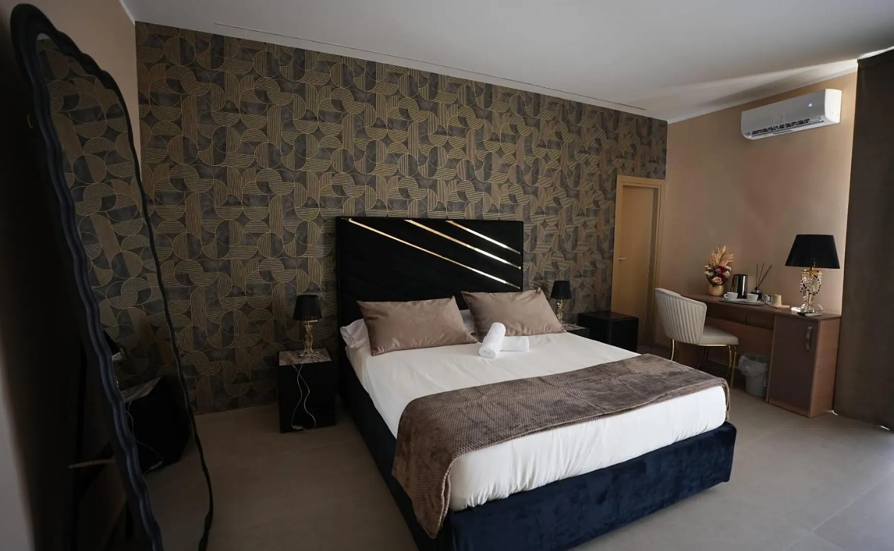 B&B Suites&Rooms Piazza Dei Martiri Catania