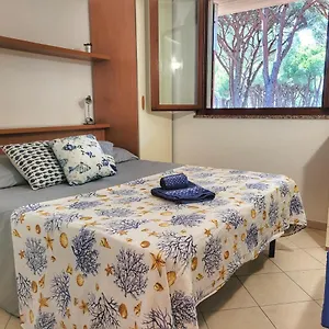Pineta Azzurra , Marina di Grosseto Italia